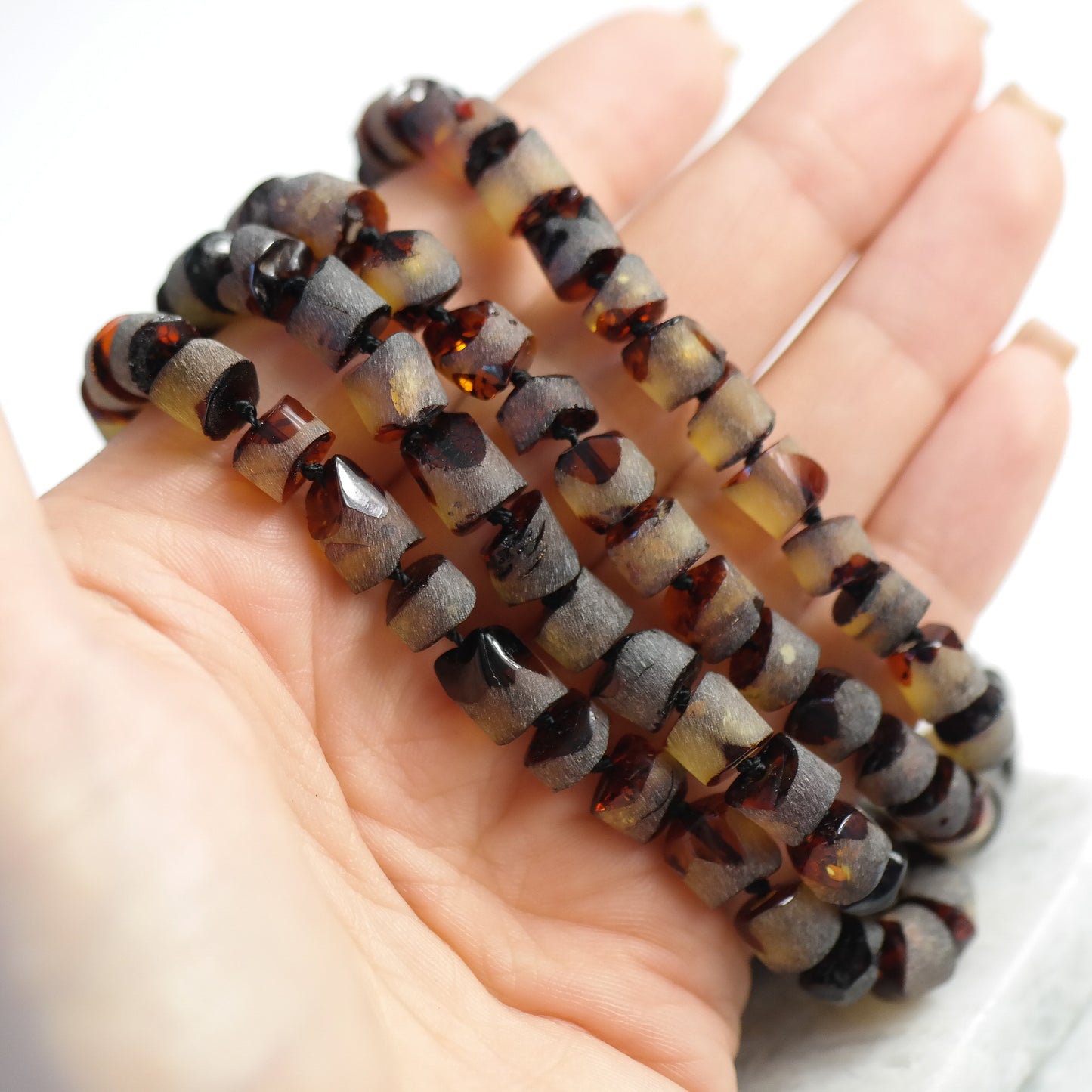 Unisex natural Baltic amber necklace