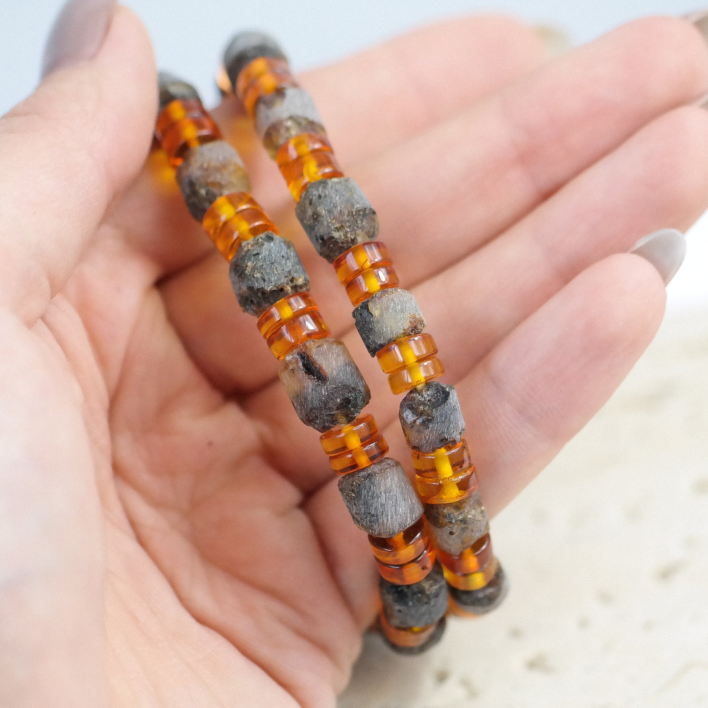 Unisex amber bracelet from cognac beads