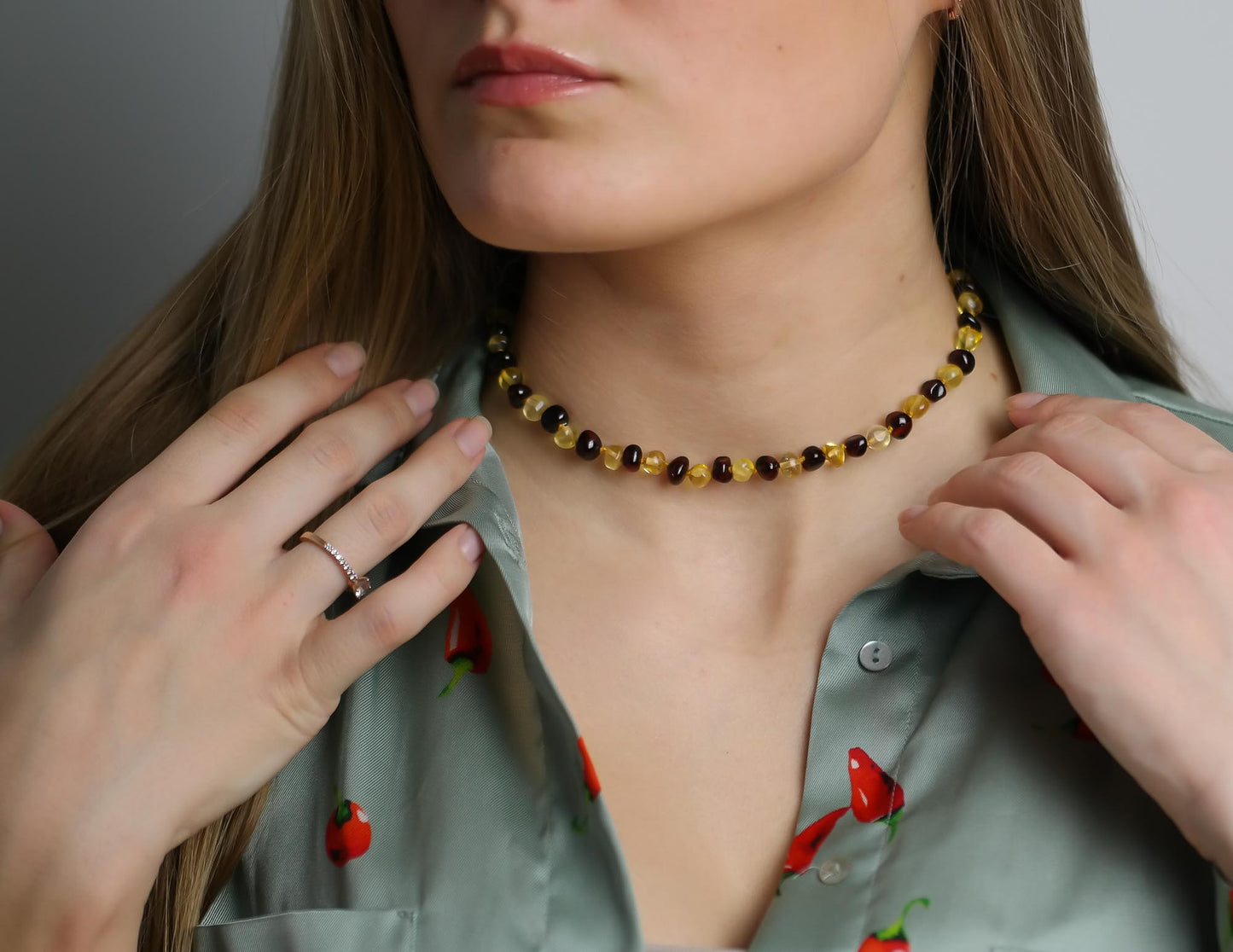 Natural amber multicoloured chokers