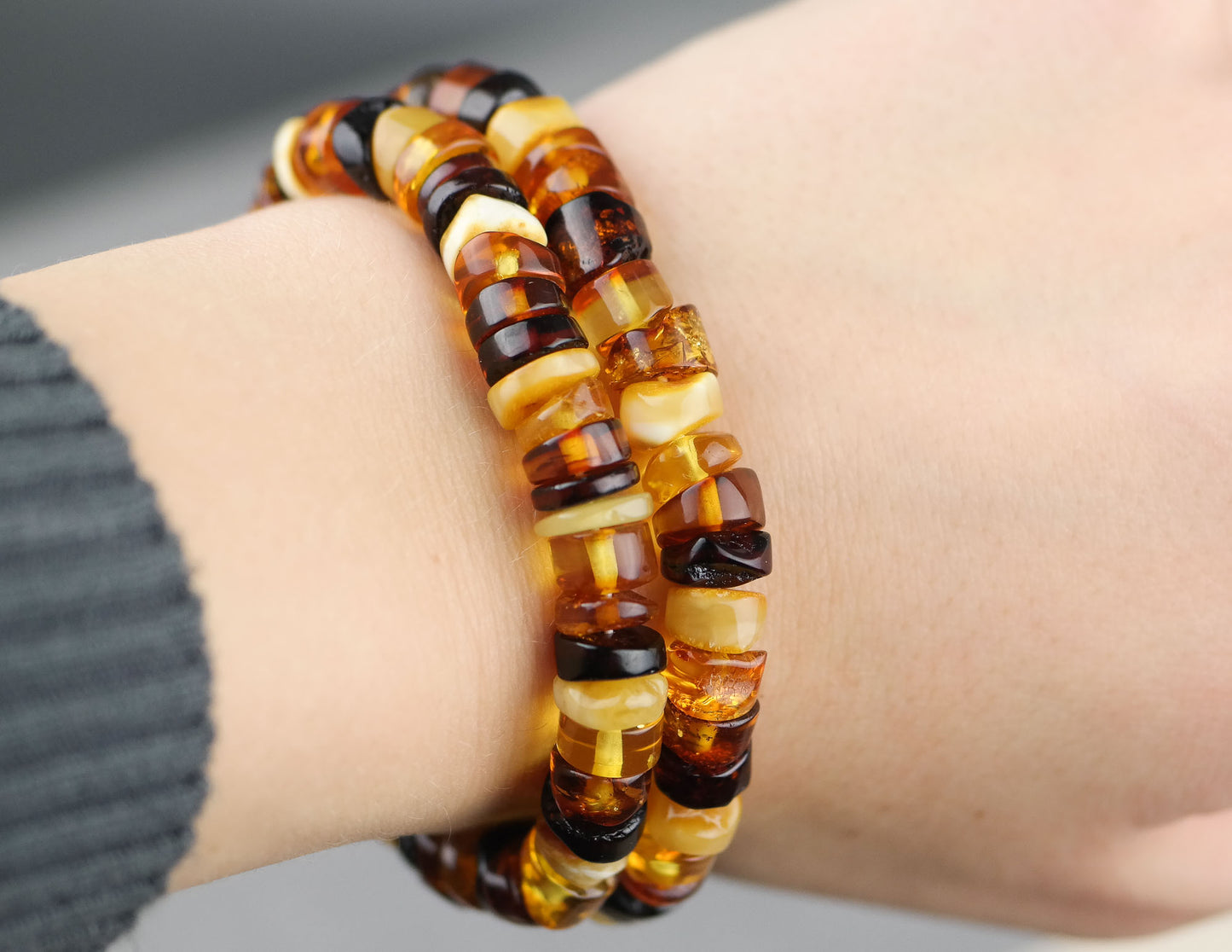 Multicolour natural amber bracelets