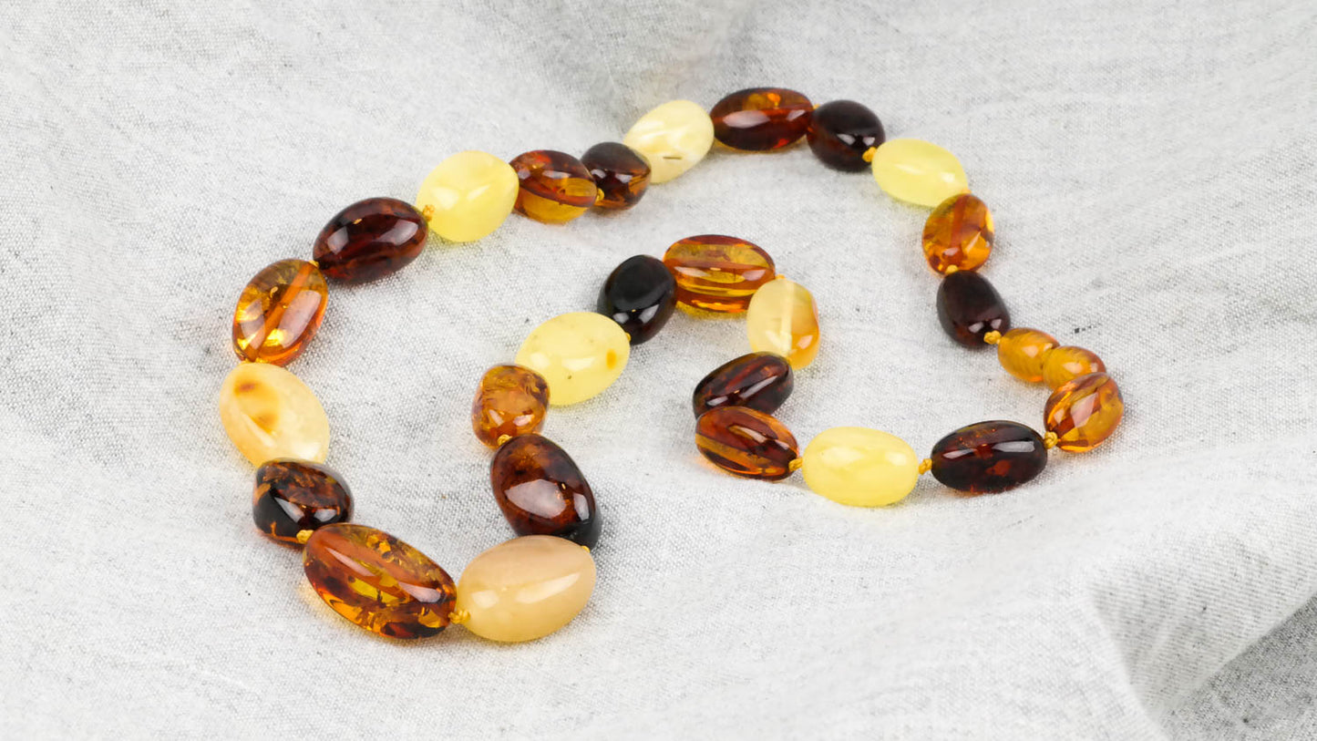 Elegant handmade natural amber necklace for women