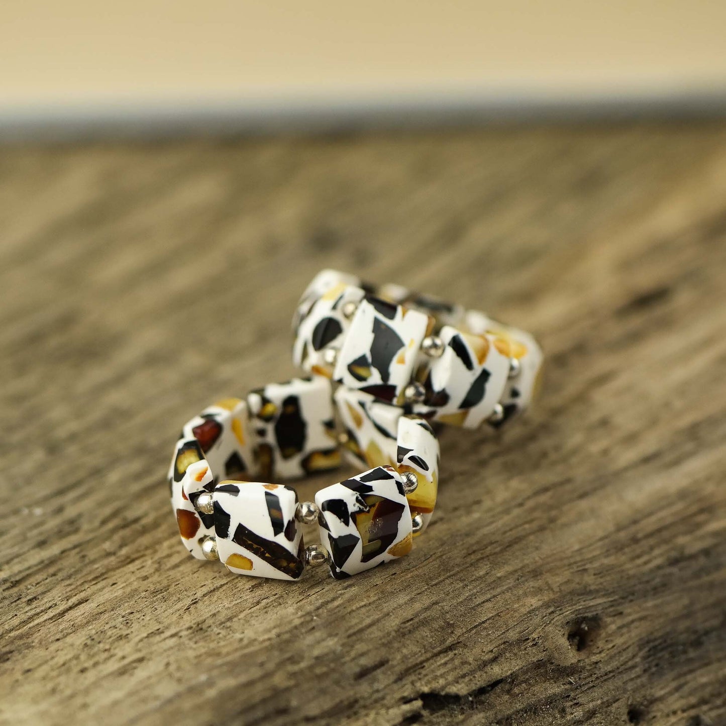 Stretchy amber ring