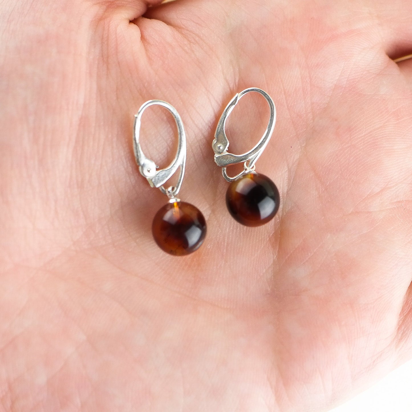 Dangle amber earrings