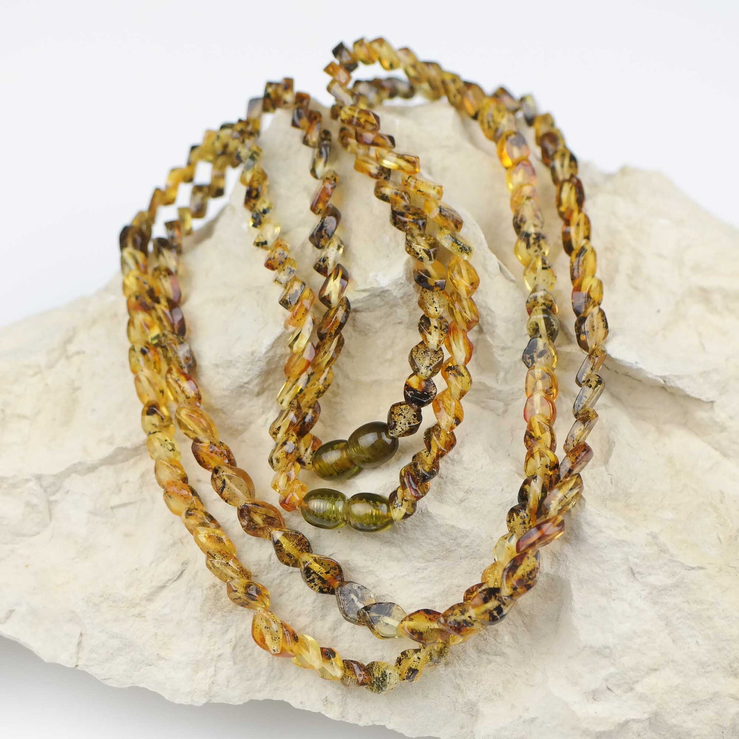 Green tear drop amber necklace