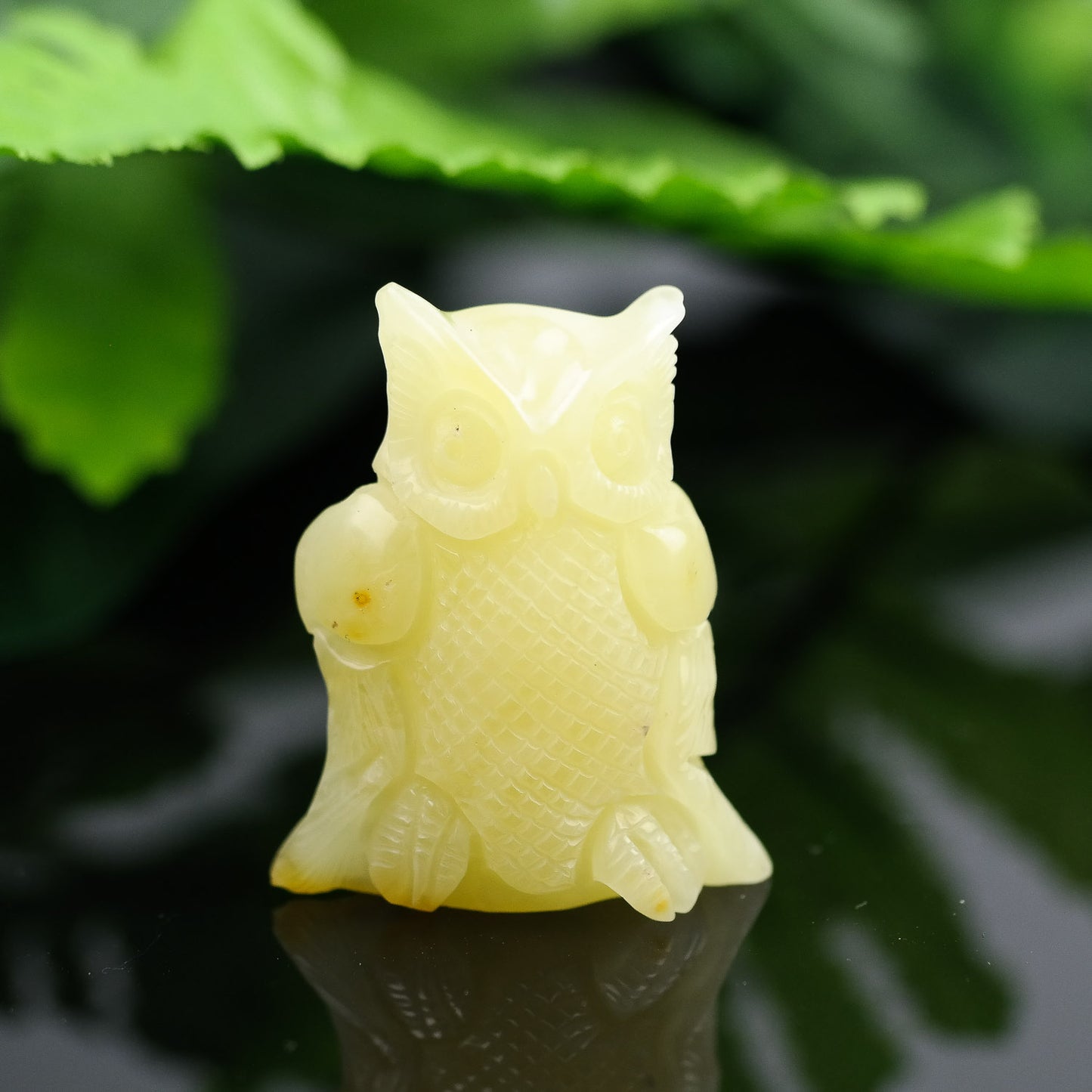 Hand carved butterscotch colour Baltic amber owl figurine