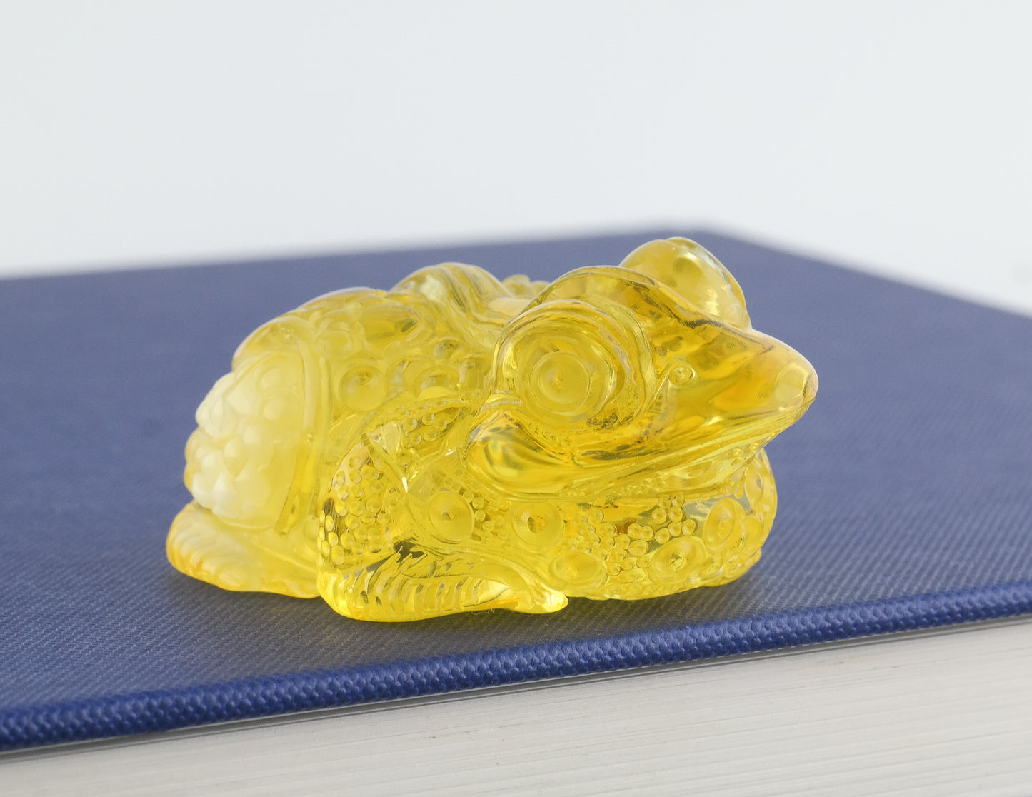 Amazing frog figurine, hand carved from natural Baltic amber