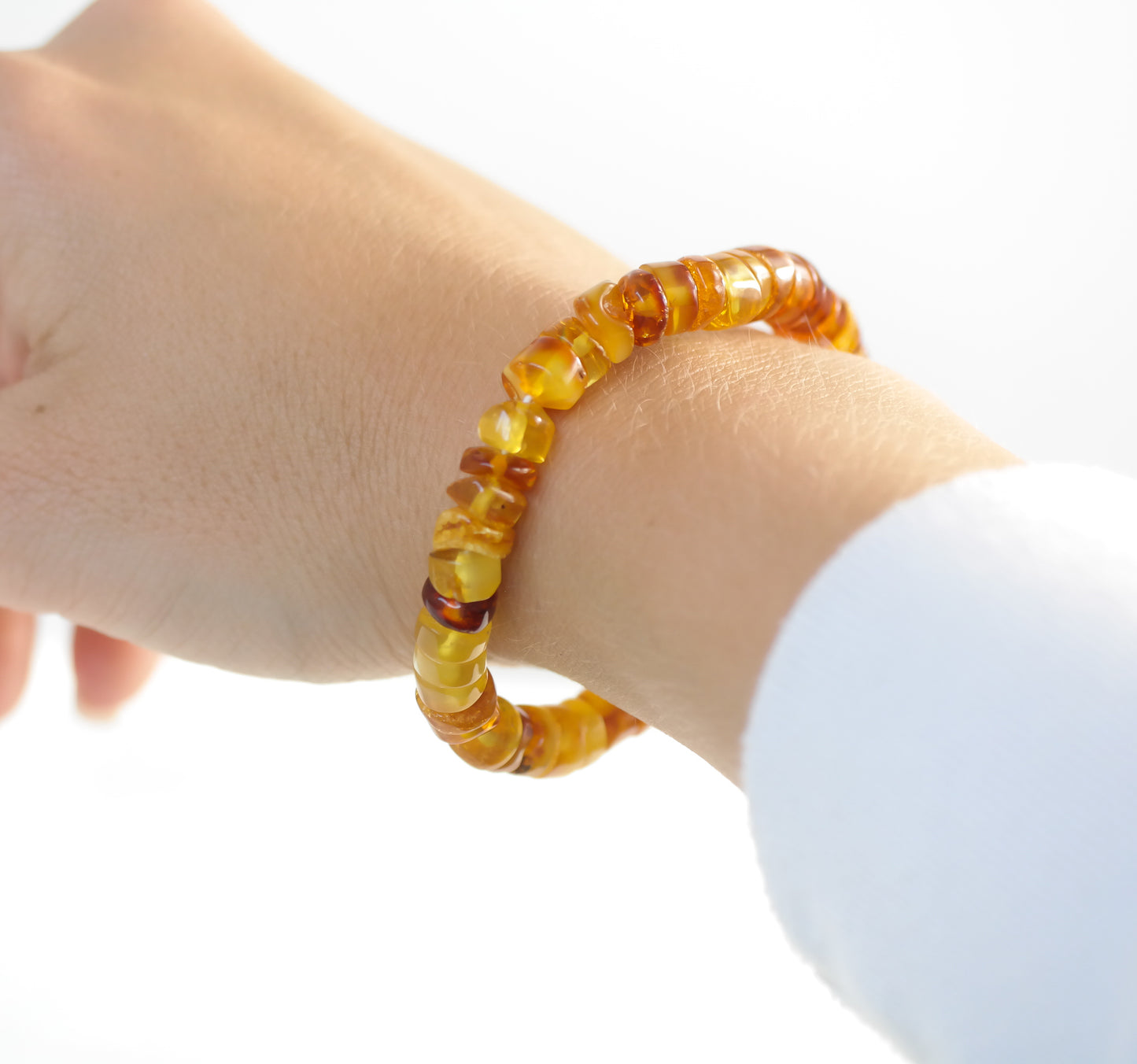 Chic lemon amber bracelet for women and men