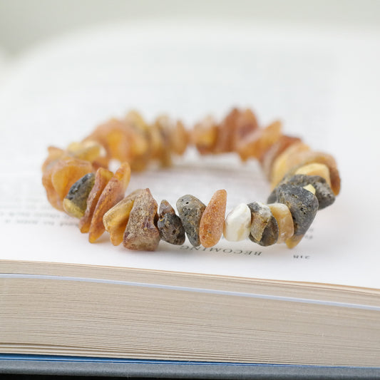 Raw Baltic amber unisex bracelet