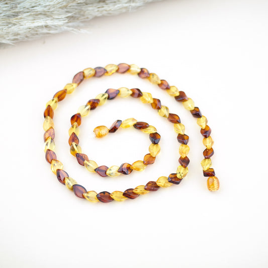 Beautiful tear drop shaped amber bead necklace