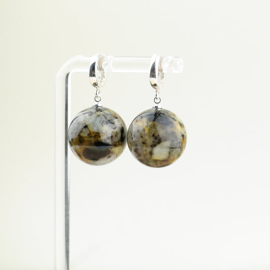 Women silver amber earrings