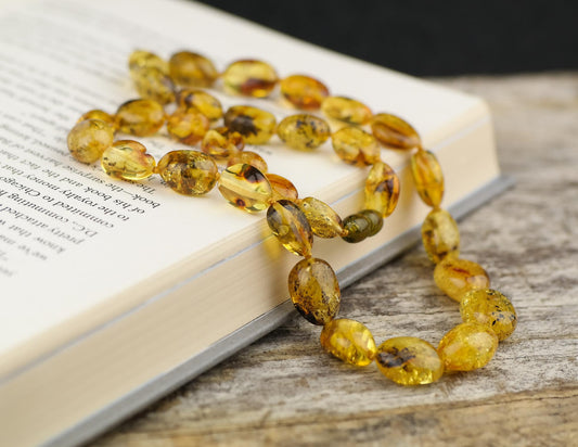 Elegant necklace fro women from natural Baltic amber