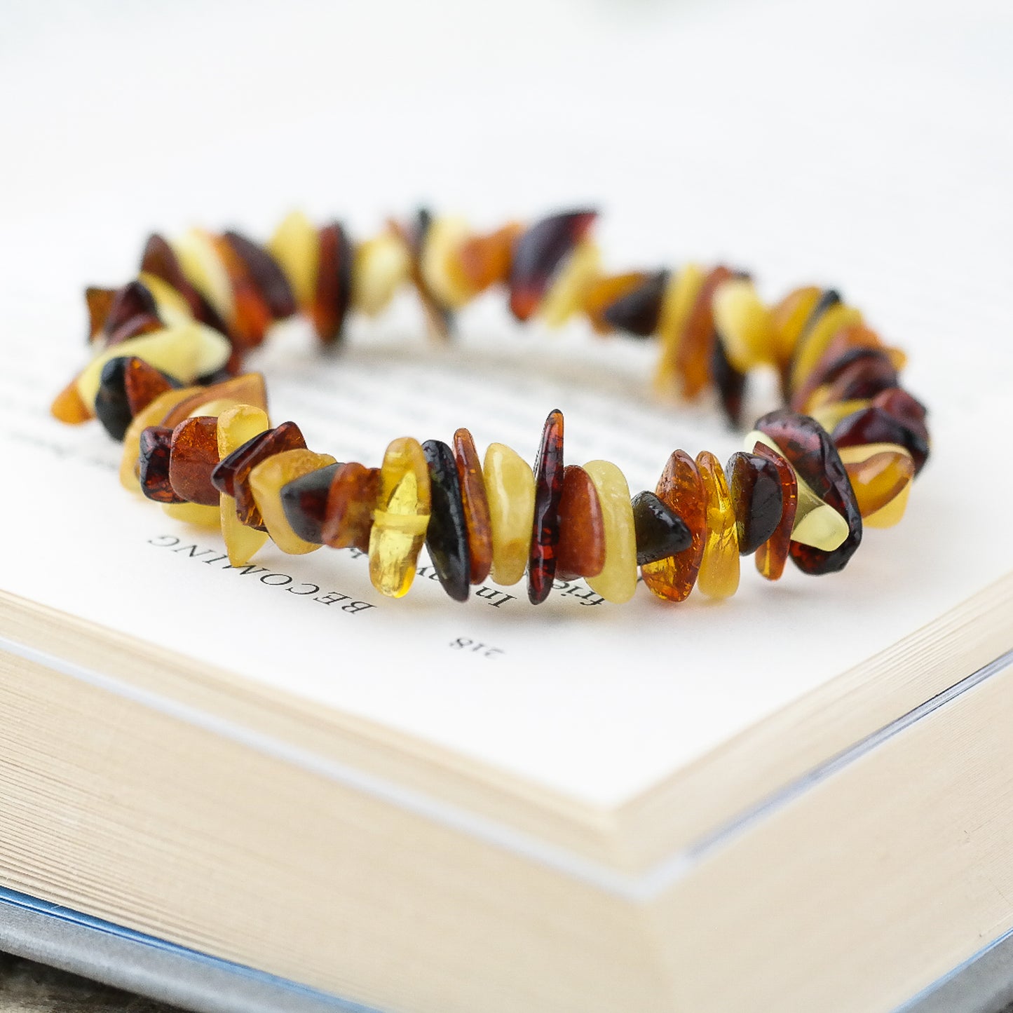 Unisex chip style amber bracelets