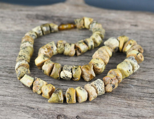 Sea sediment green tube shaped amber bead necklace